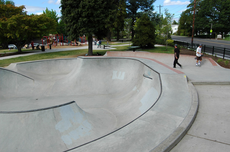 Holly Farm skate park