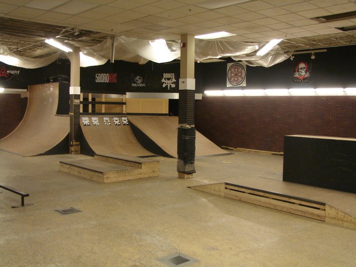 Black Mamba Indoor Skatepark