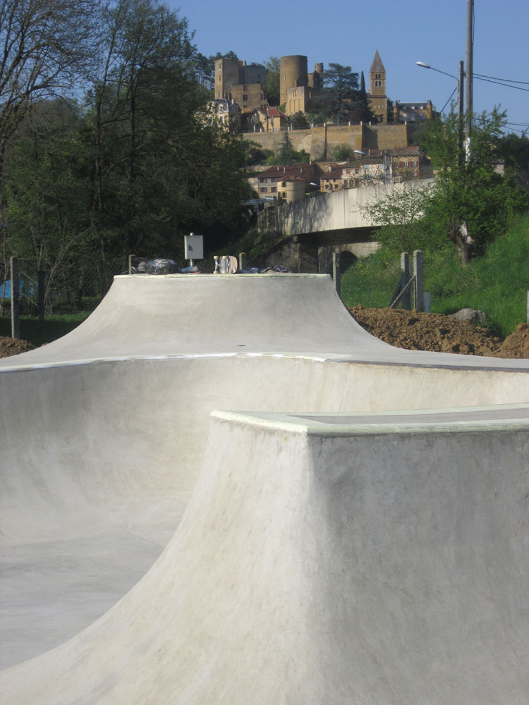 Chatillon d'azergue skatepark
