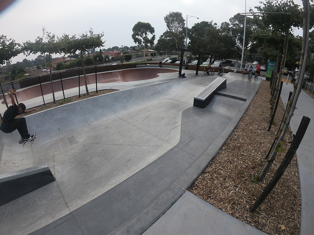 Endeavour Hills Skatepark