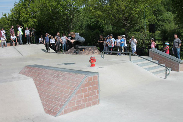 Euxton Skate Park 