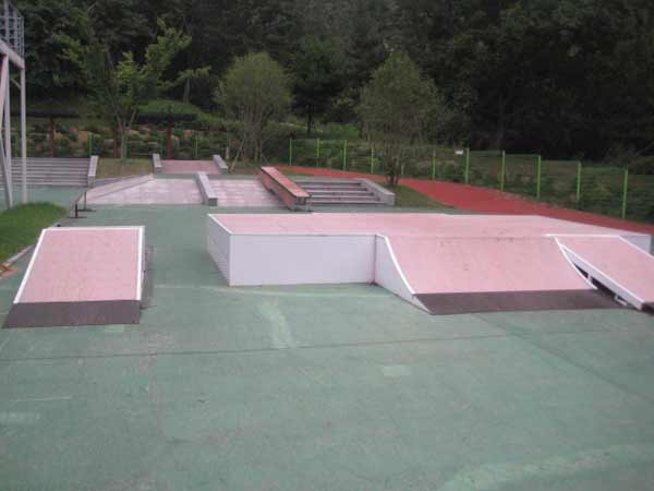 Gimhae Skatepark