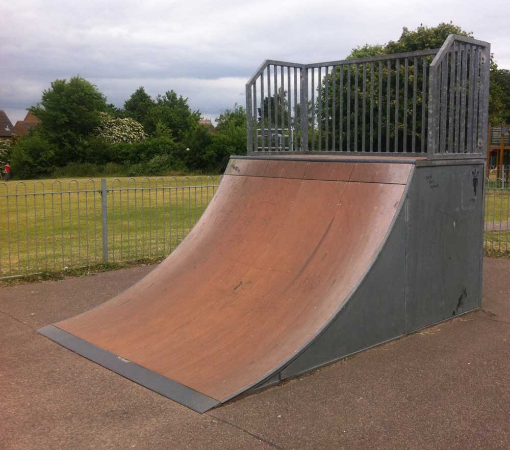 Loddon Skatepark 