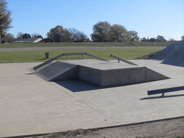 Longford Skatepark