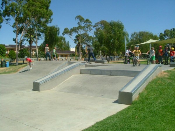 Yarrawomga Skate Park