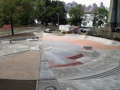 Astoria Skate Plaza