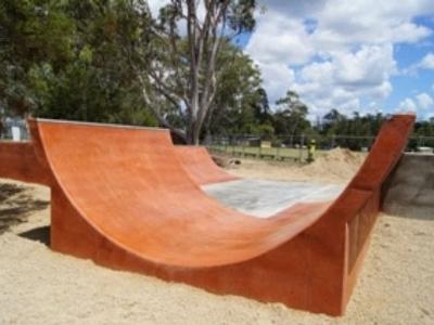 Coutts Crossing Mini Ramp