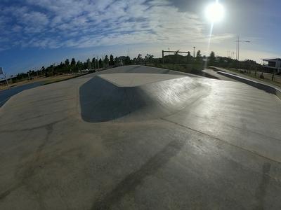 Roxburgh Park Skate Thing
